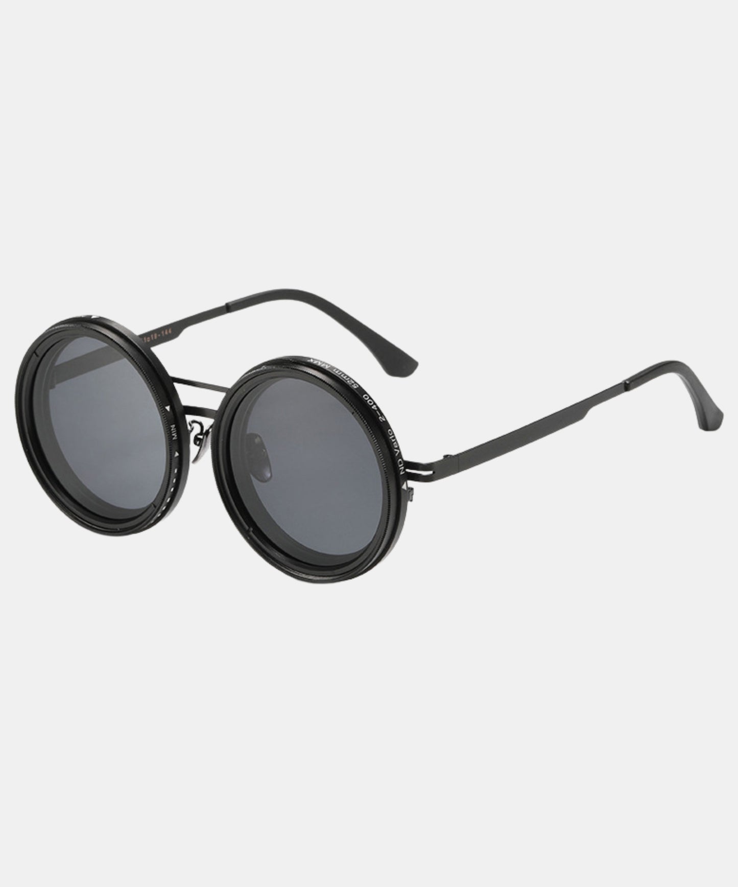 CELUNA | Noir